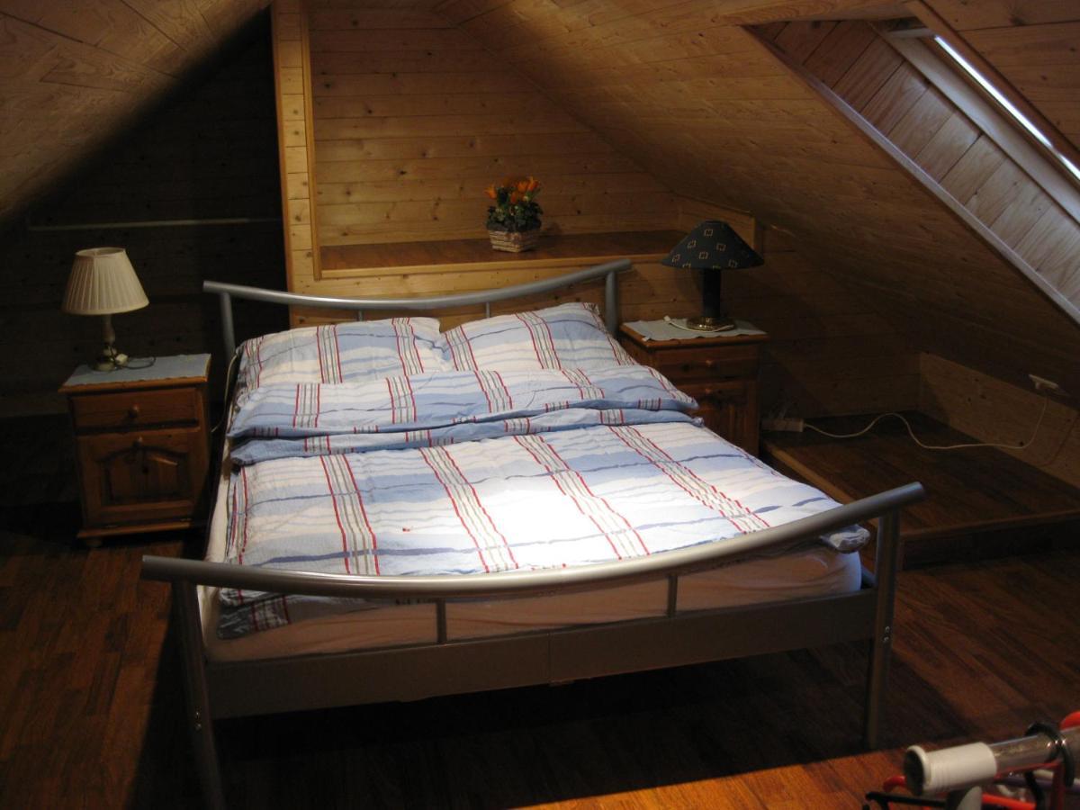Ferienwohnung Aurich Sandhorst Eg Mit Terrasse Und Kleinem Garten Zewnętrze zdjęcie